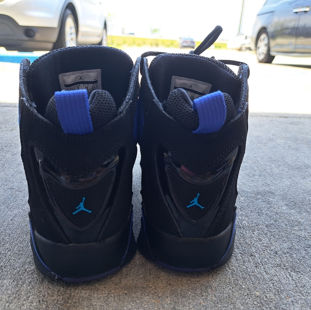 Air Jordan Retro 6 - Picture 3 of 6